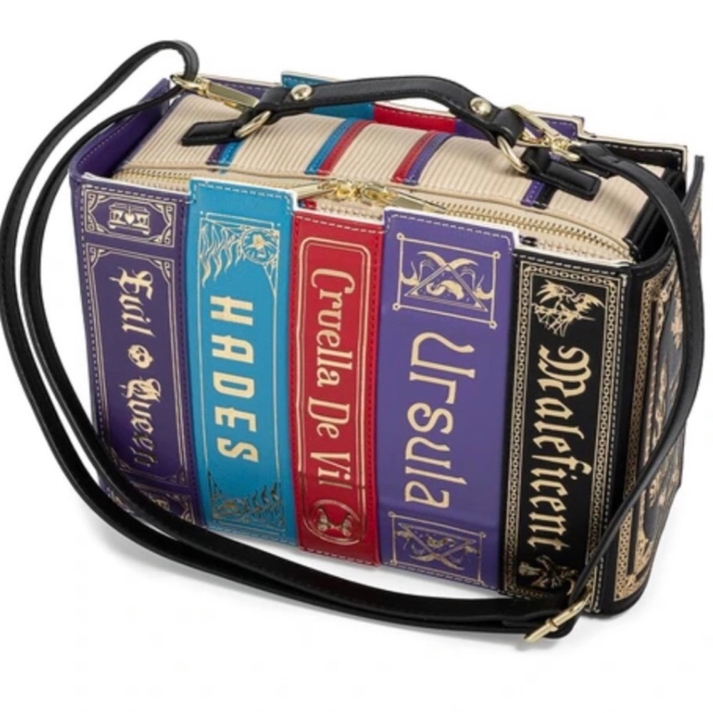 NWT Loungefly Disney Villains Books Crossbody Bag